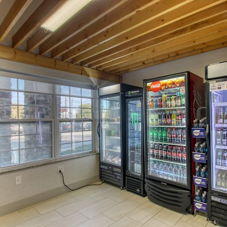 Holiday Inn Express Hotel & Suites Milwaukee Airport By Ihg Ngoại thất bức ảnh