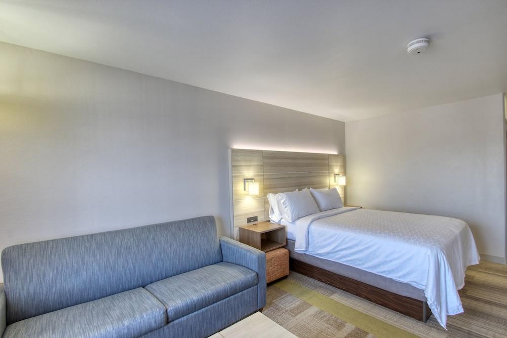 Holiday Inn Express Hotel & Suites Milwaukee Airport By Ihg Ngoại thất bức ảnh