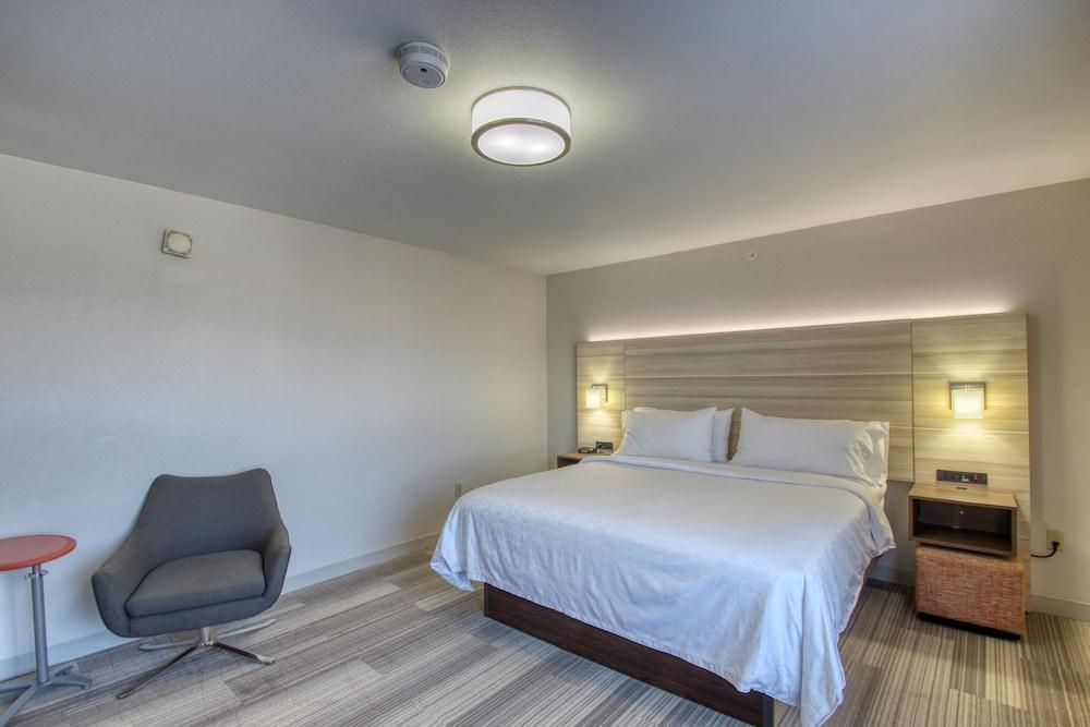 Holiday Inn Express Hotel & Suites Milwaukee Airport By Ihg Ngoại thất bức ảnh