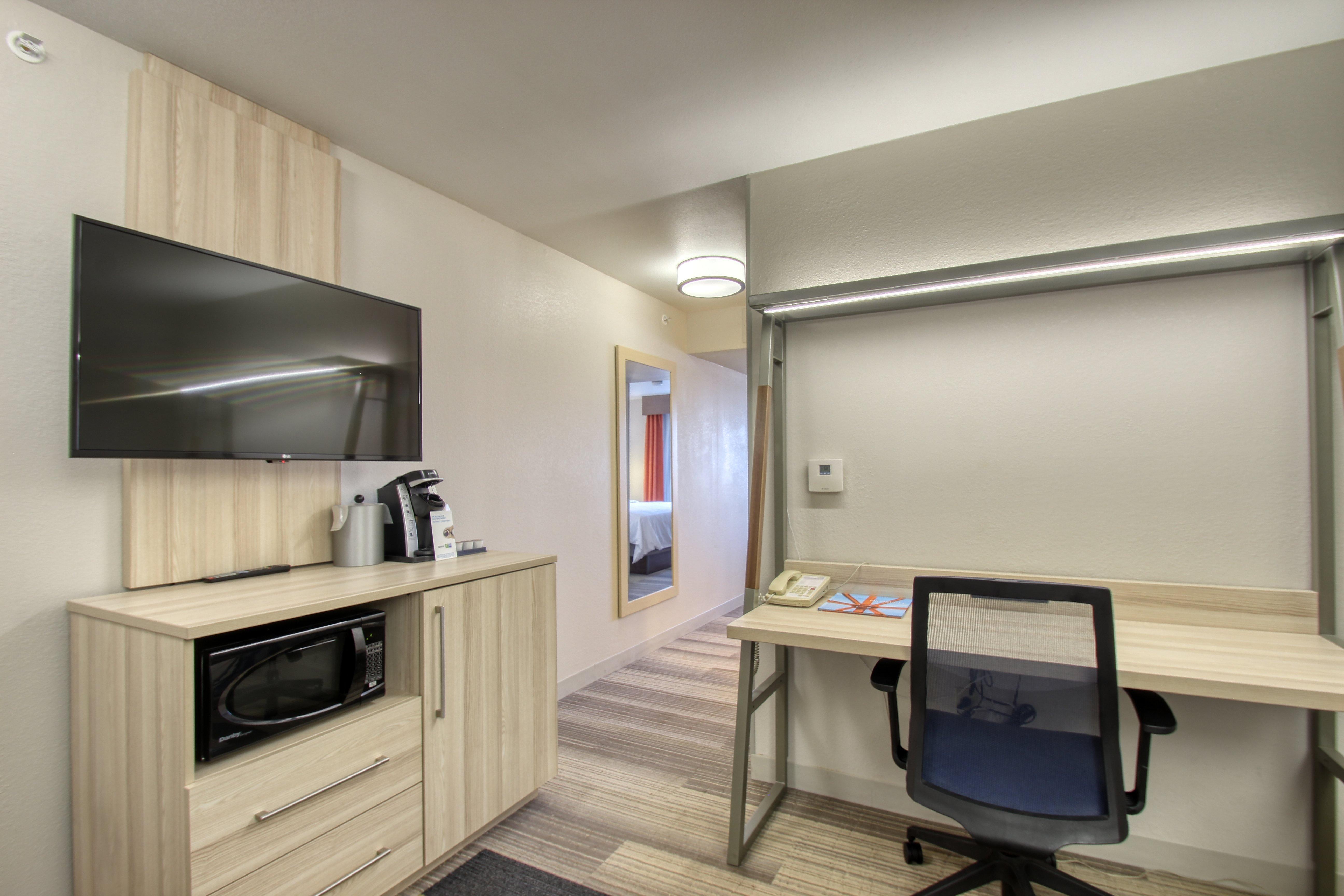Holiday Inn Express Hotel & Suites Milwaukee Airport By Ihg Ngoại thất bức ảnh