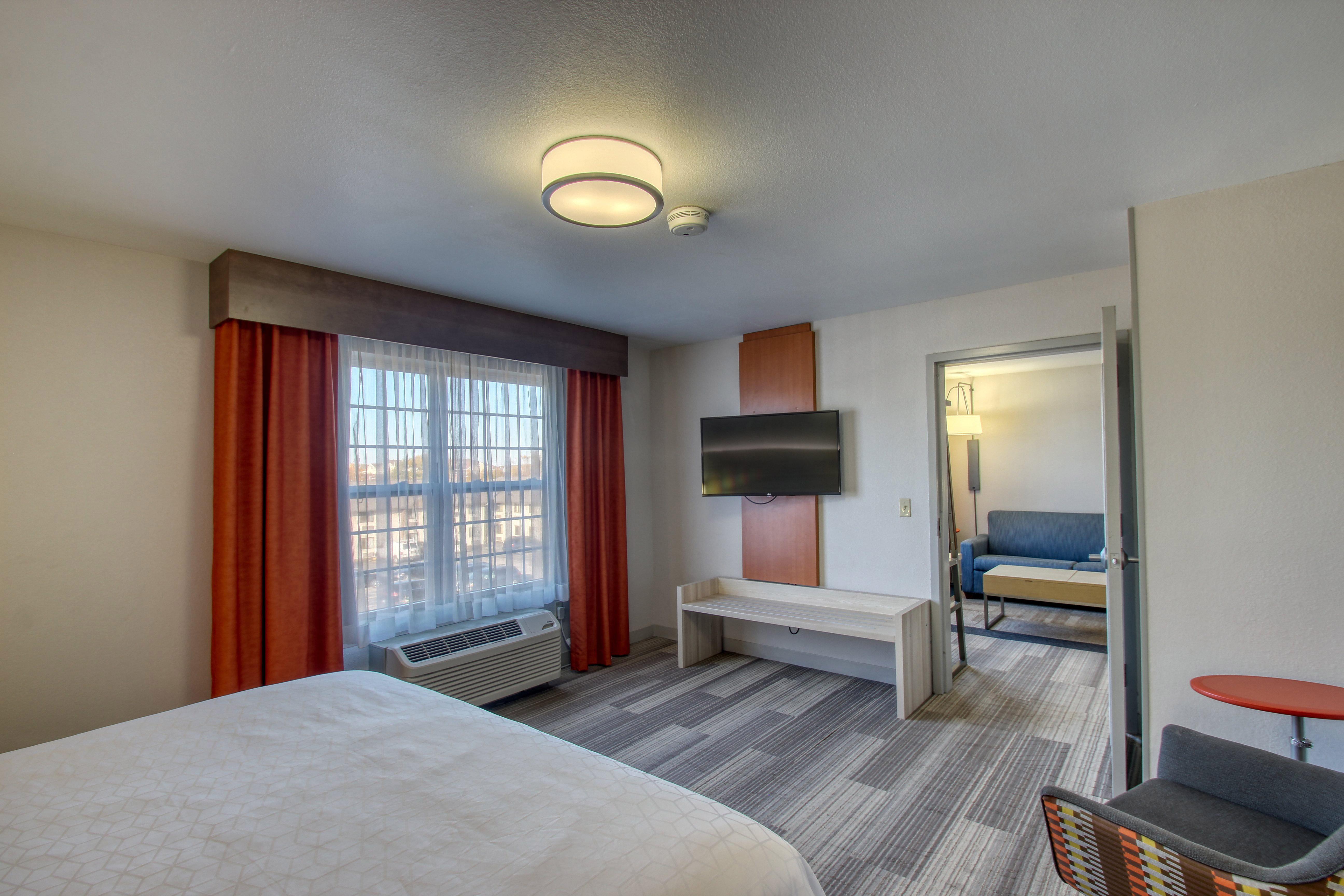 Holiday Inn Express Hotel & Suites Milwaukee Airport By Ihg Ngoại thất bức ảnh