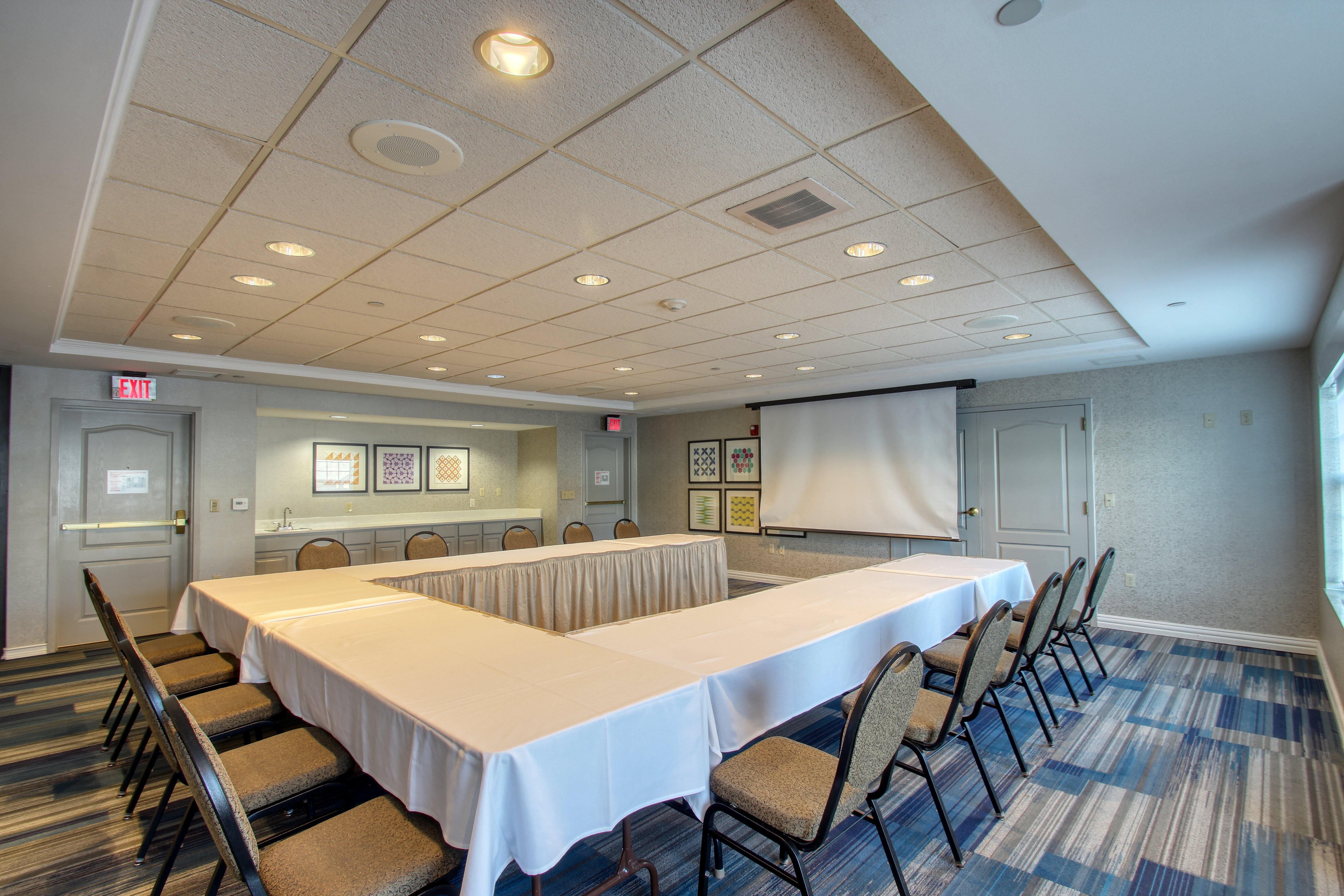 Holiday Inn Express Hotel & Suites Milwaukee Airport By Ihg Ngoại thất bức ảnh