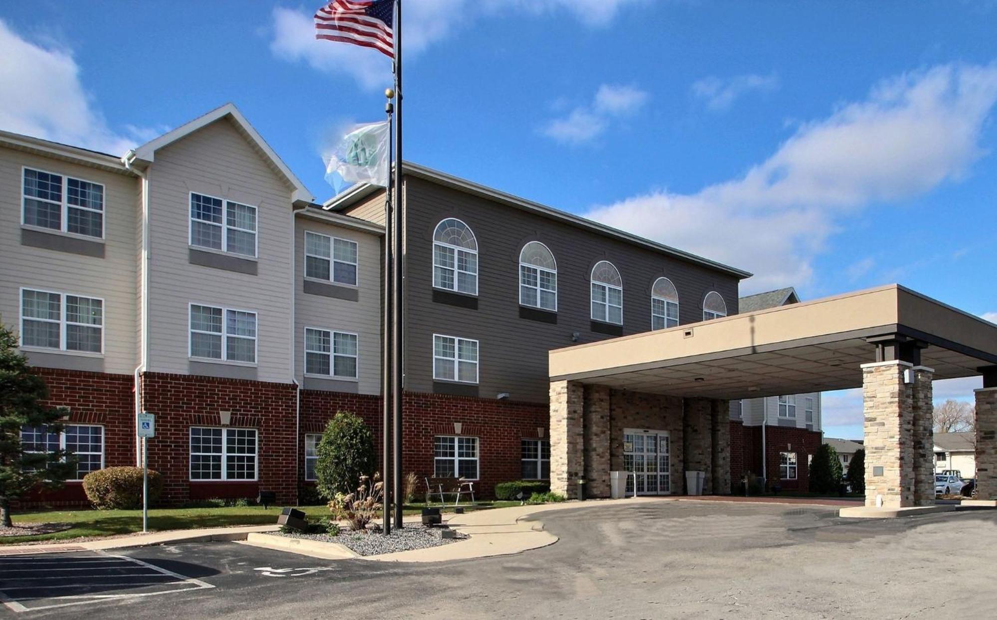 Holiday Inn Express Hotel & Suites Milwaukee Airport By Ihg Ngoại thất bức ảnh