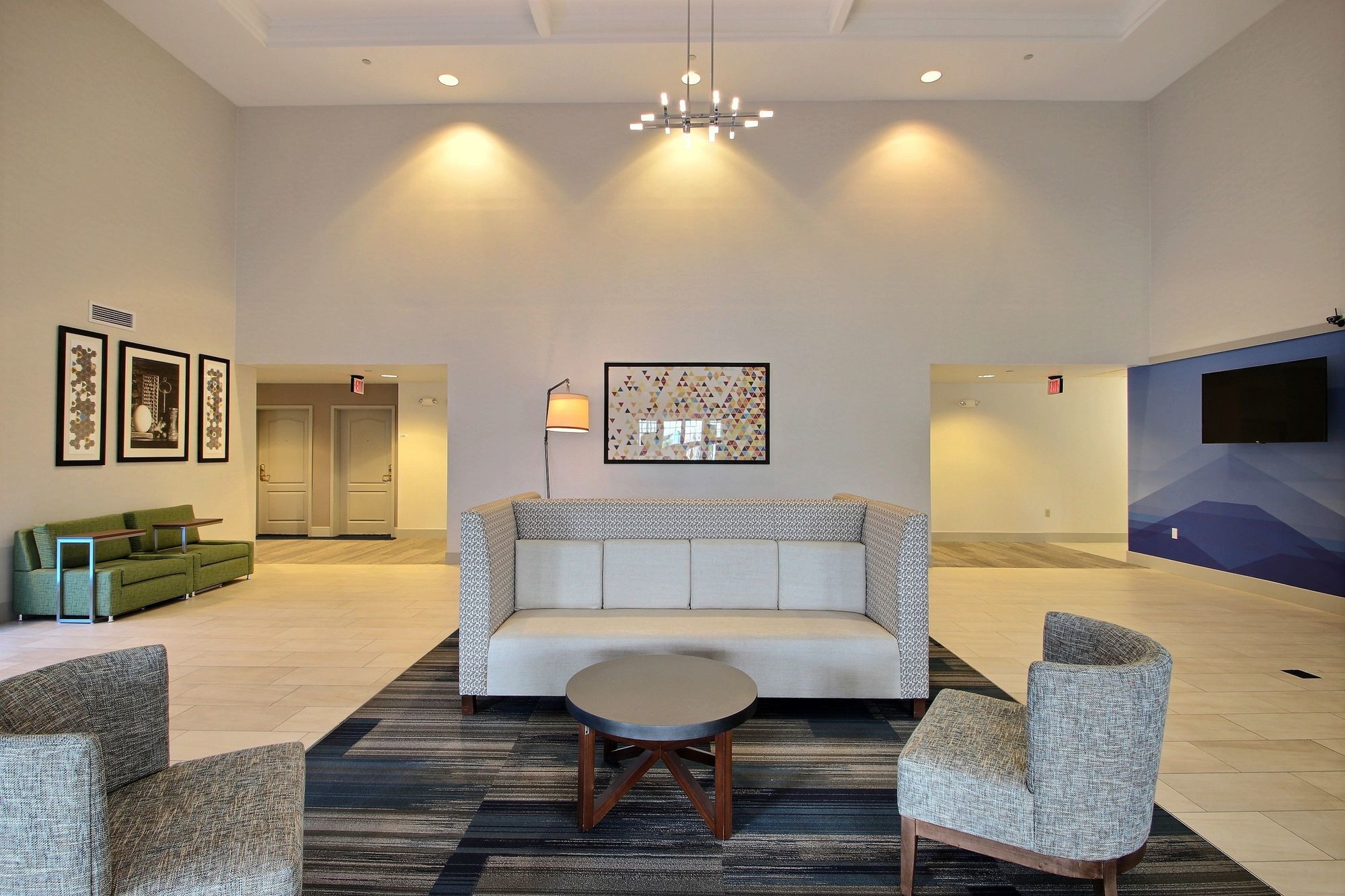 Holiday Inn Express Hotel & Suites Milwaukee Airport By Ihg Ngoại thất bức ảnh